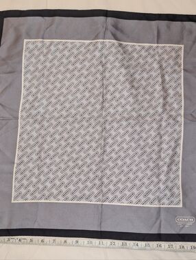 Coach Hamptons Collection Vintage Monogram Silk Scarf COA Black Gray VGUC No Tag
